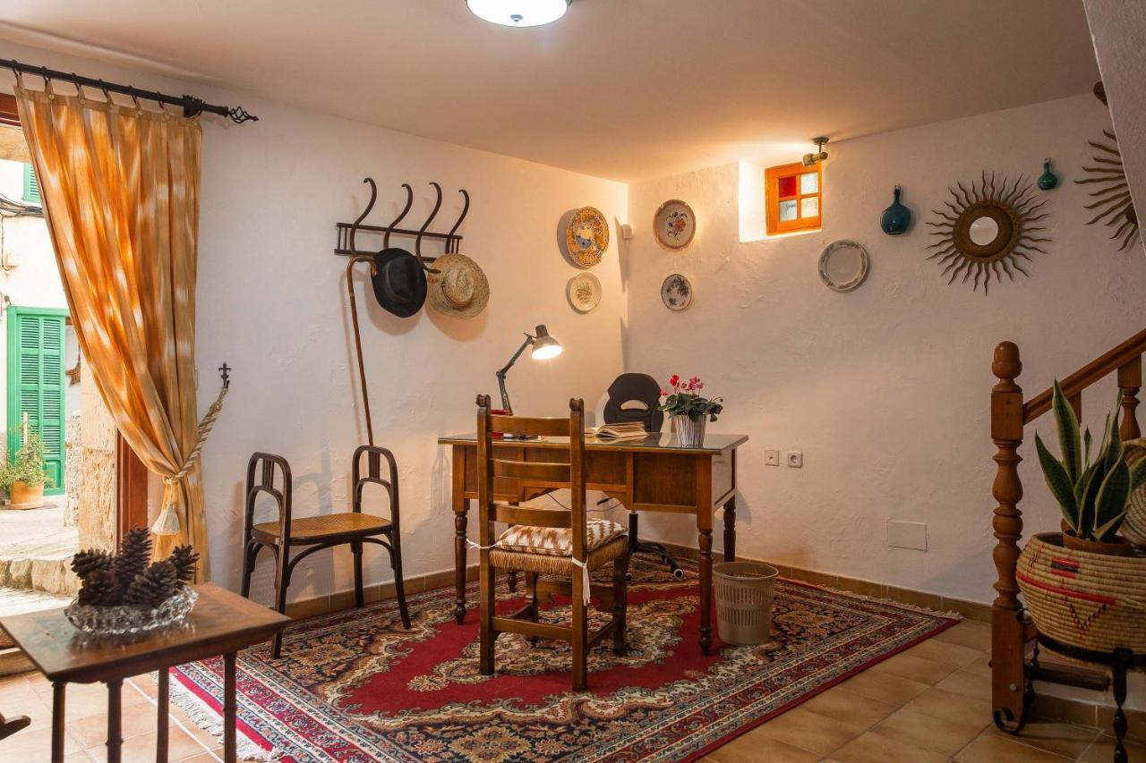 Es Pujols Villa Campanet Eksteriør billede