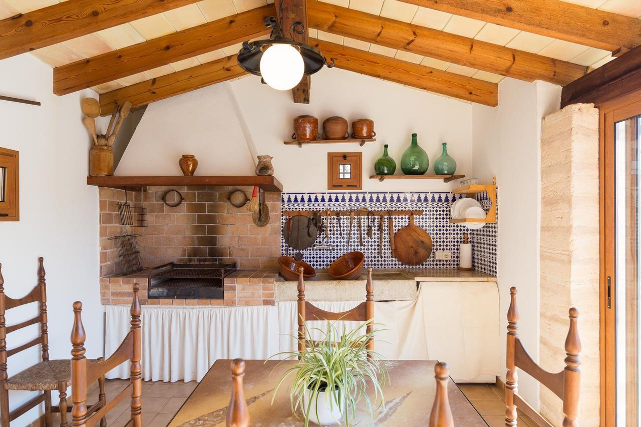 Es Pujols Villa Campanet Eksteriør billede